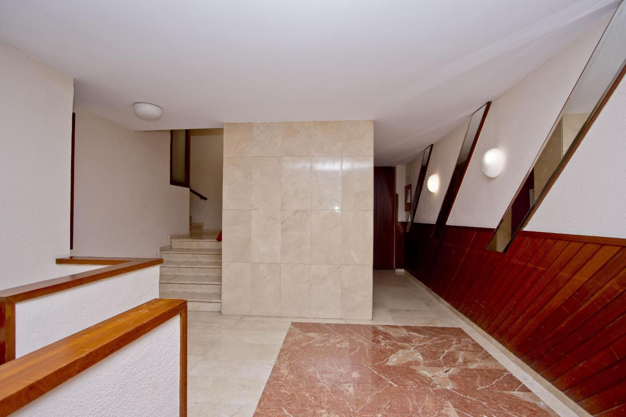 Barcelona City North Hostal Екстериор снимка