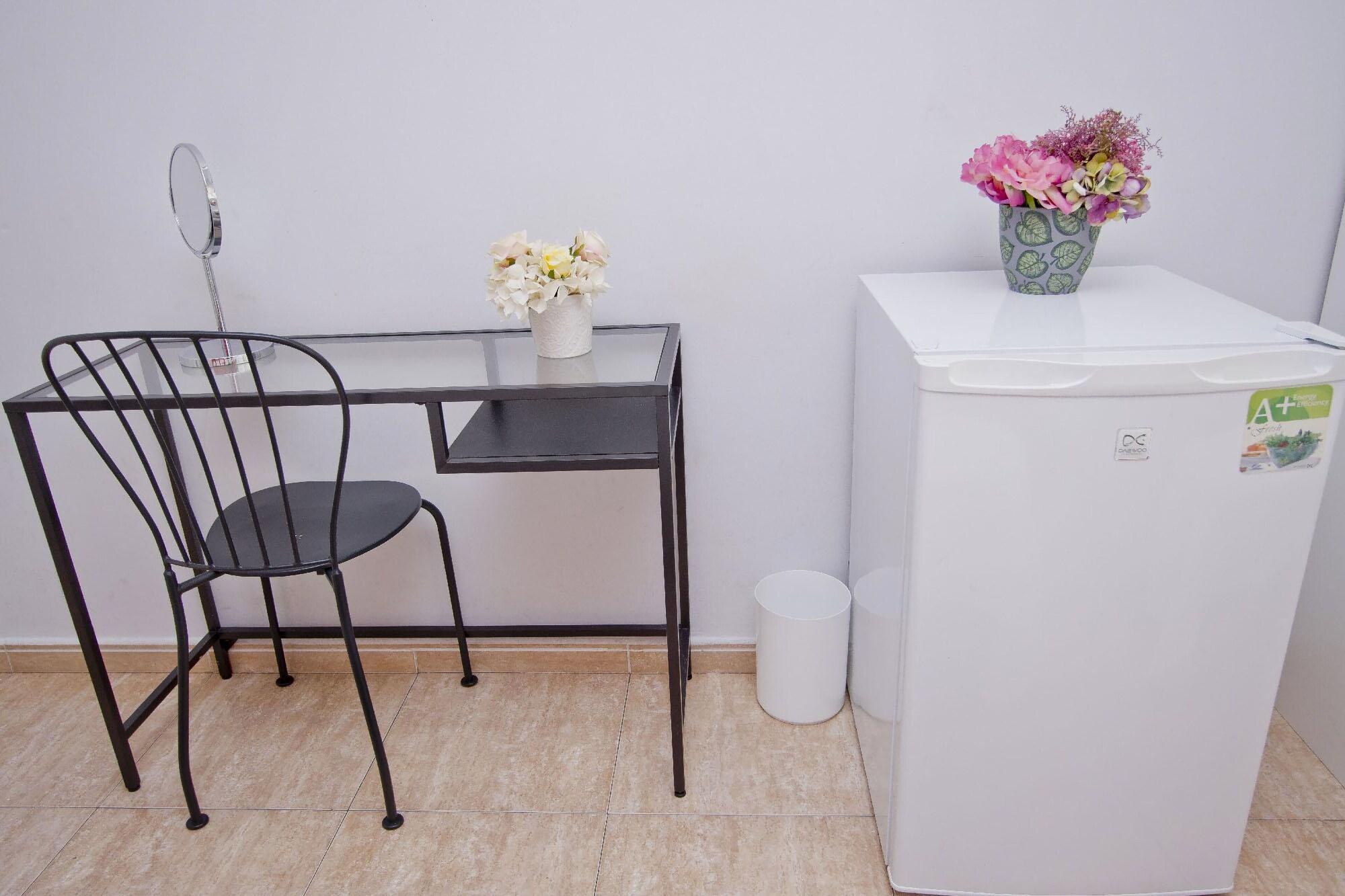 Barcelona City North Hostal Екстериор снимка